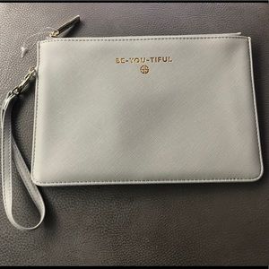 SIMPLY SOUTHERN BEYOUTIFUL MAKEUP/WRISTLET/CLUTCH